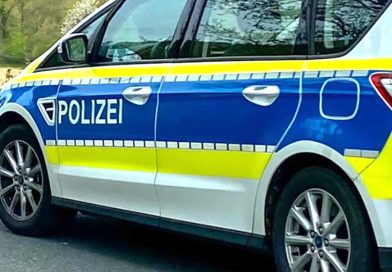 Unfall in Paenbruch (Rischenau): Fahrer ohne Fahrerlaubnis und gefälschten Kennzeichen