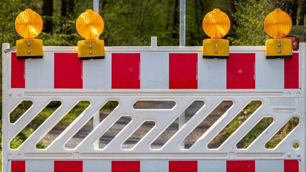 Symbolbild:Straßensperrung