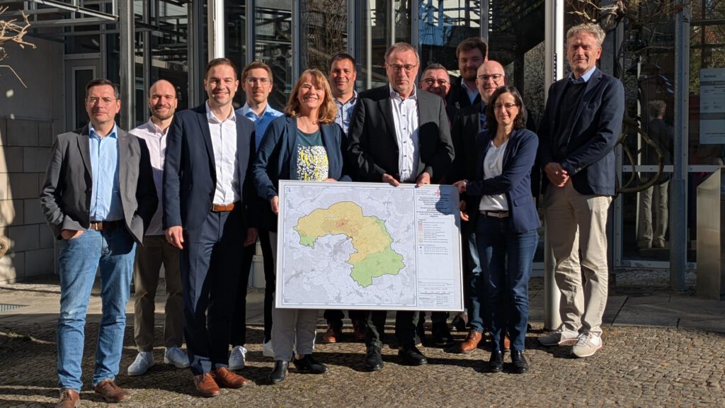 Gruppenfoto nach dem Abschluss des KickOffs zur kommunalen Wärmeplanung
