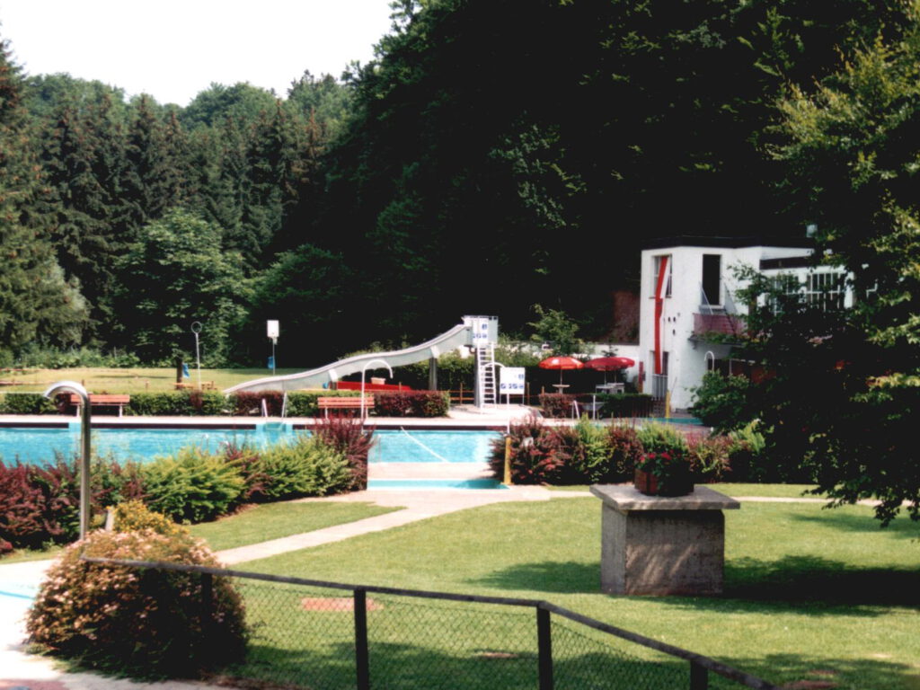 Freibad Elbrinxen.
