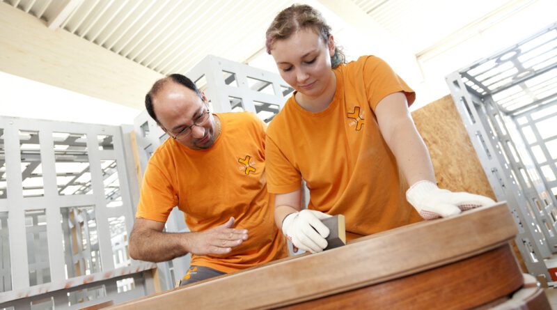 „Skillcheck“: TischlerTischler-Innung Lippe lädt Interessierte zur Berufsorientierung ein 