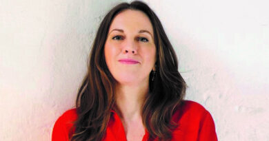 Konzert-Lesung „Der Friedensrebell Ernst Friedrich“ im Quäkerhaus