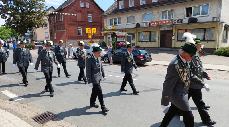 Verkehrsregelungen zum Holzhäuser Schützenfest