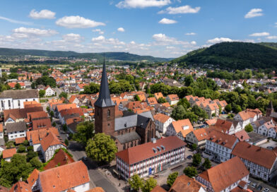 Jahresabschluss 2024: Stadt Lügde erzielt erneut ausgeglichenes Ergebnis trotz schwieriger Rahmenbedingungen