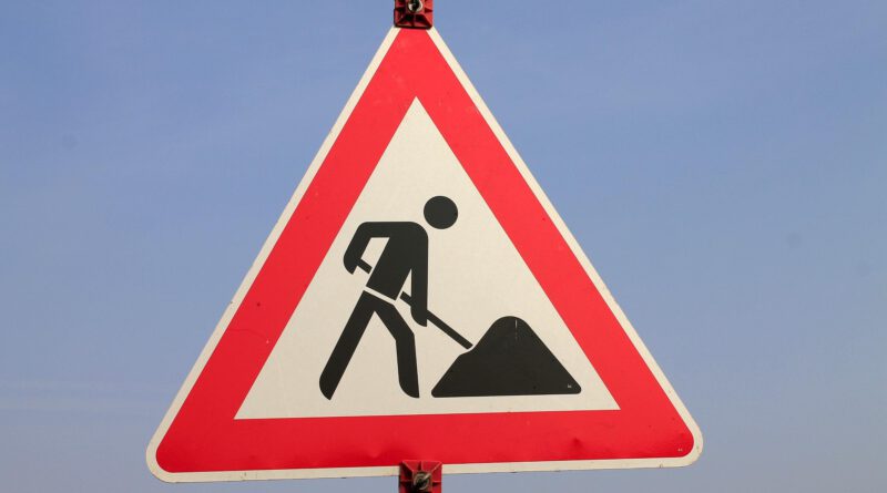 Verkehrseinschränkungen durch Straßenausbau und Sanierung von Versorgungsleitungen